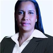 Profesora de Sociales, en la básica primaria, con alto grado de compromiso y dominios de los temas a tratar. Con más de 10 años